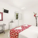 Boutique Onira 2* Páros
