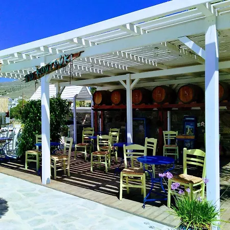 Onira Hotel