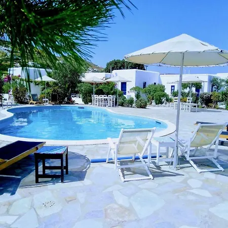 Onira Hotel 2*