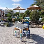 Boutique Onira Отель 2*