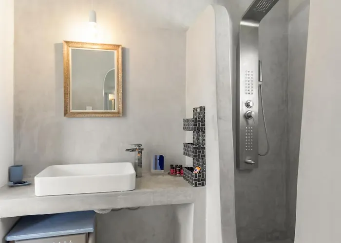 ホテル Boutique Onira 2*